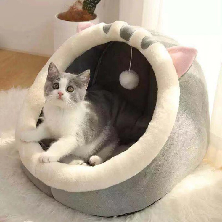 Premium Winter Cat House